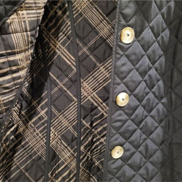 Chico's  Black X-Small Quilted Jacket Plaid Lining Collared Buttons Lightweight - Picture 8 of 15